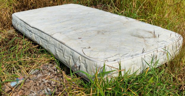 mattress-removal-and-disposal-junk-king-fresno