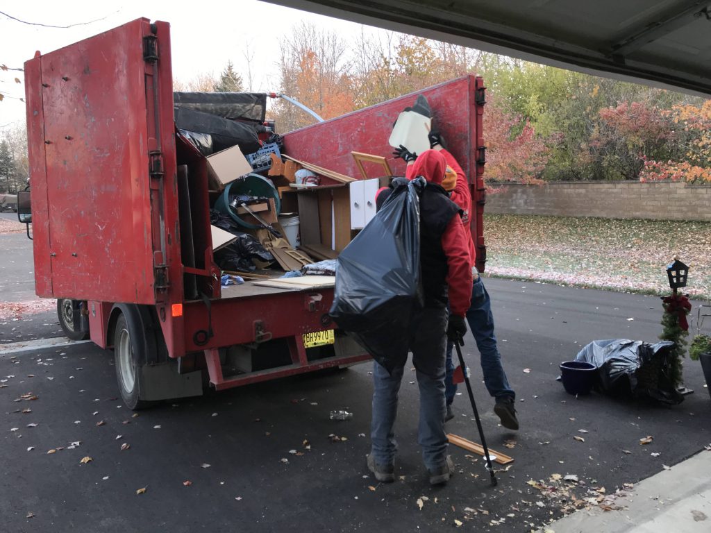 Minneapolis bulk trash removal