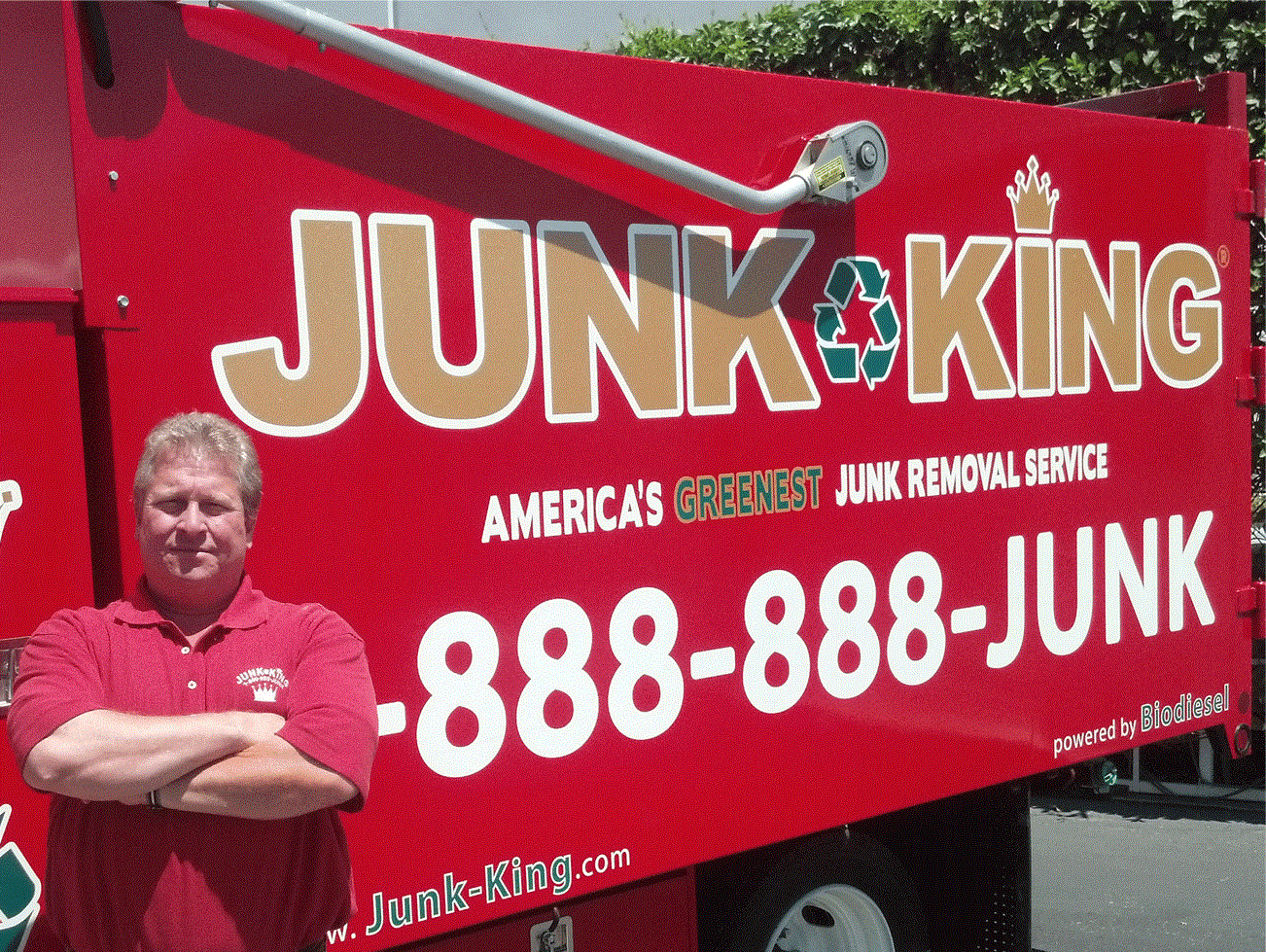Junk King Franchise Owner,  Lee Turrini.