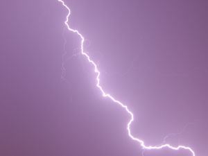 lightning-1-555644-m