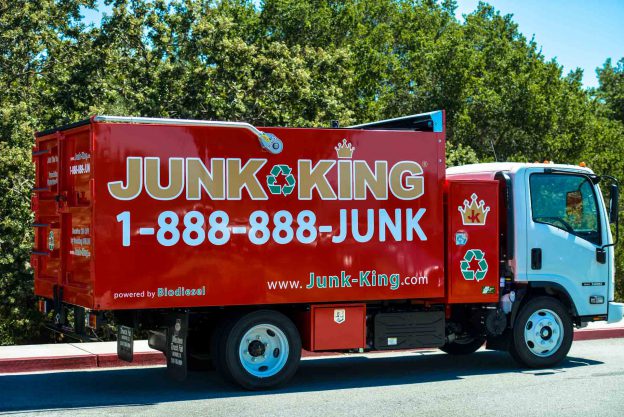 commercial junk removal services company in san diego downtown area