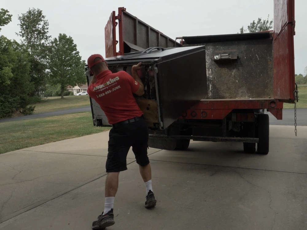 Removing old appliances like refrigerators and stoves in Pescadero, CA