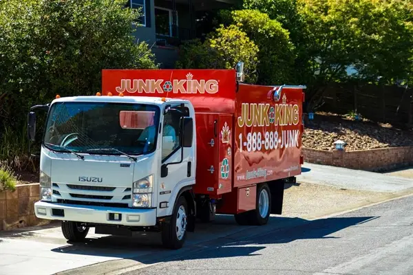 The Ultimate Spring Cleaning Checklist: How to Tackle Junk and Trash Removal