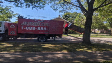 Top 4 Furniture Removal Tips That Save Time Money